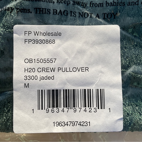 NWT Free People H2O Crew Pullover Open Stitch Knit Top Green Medium OB1505557 - Picture 8 of 11